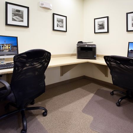 Holiday Inn Express Hotel & Suites Torrington By Ihg Bagian luar foto