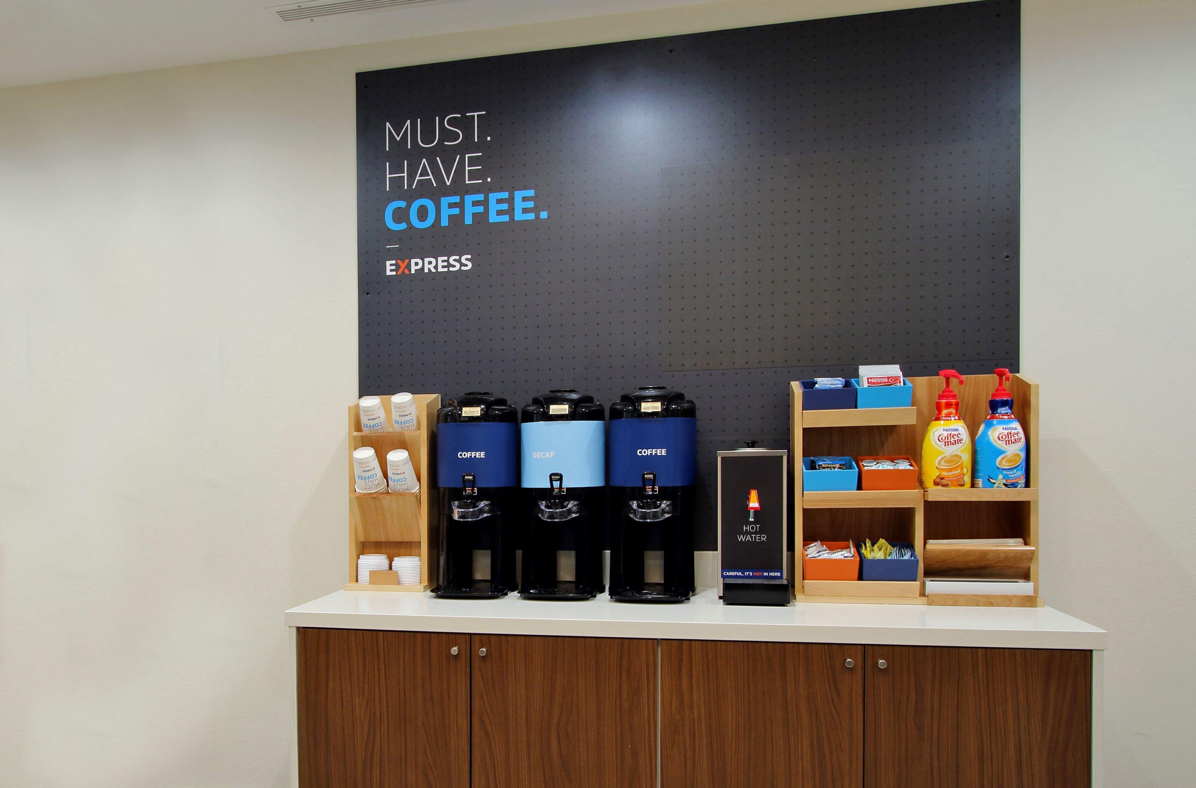 Holiday Inn Express Hotel & Suites Torrington By Ihg Bagian luar foto
